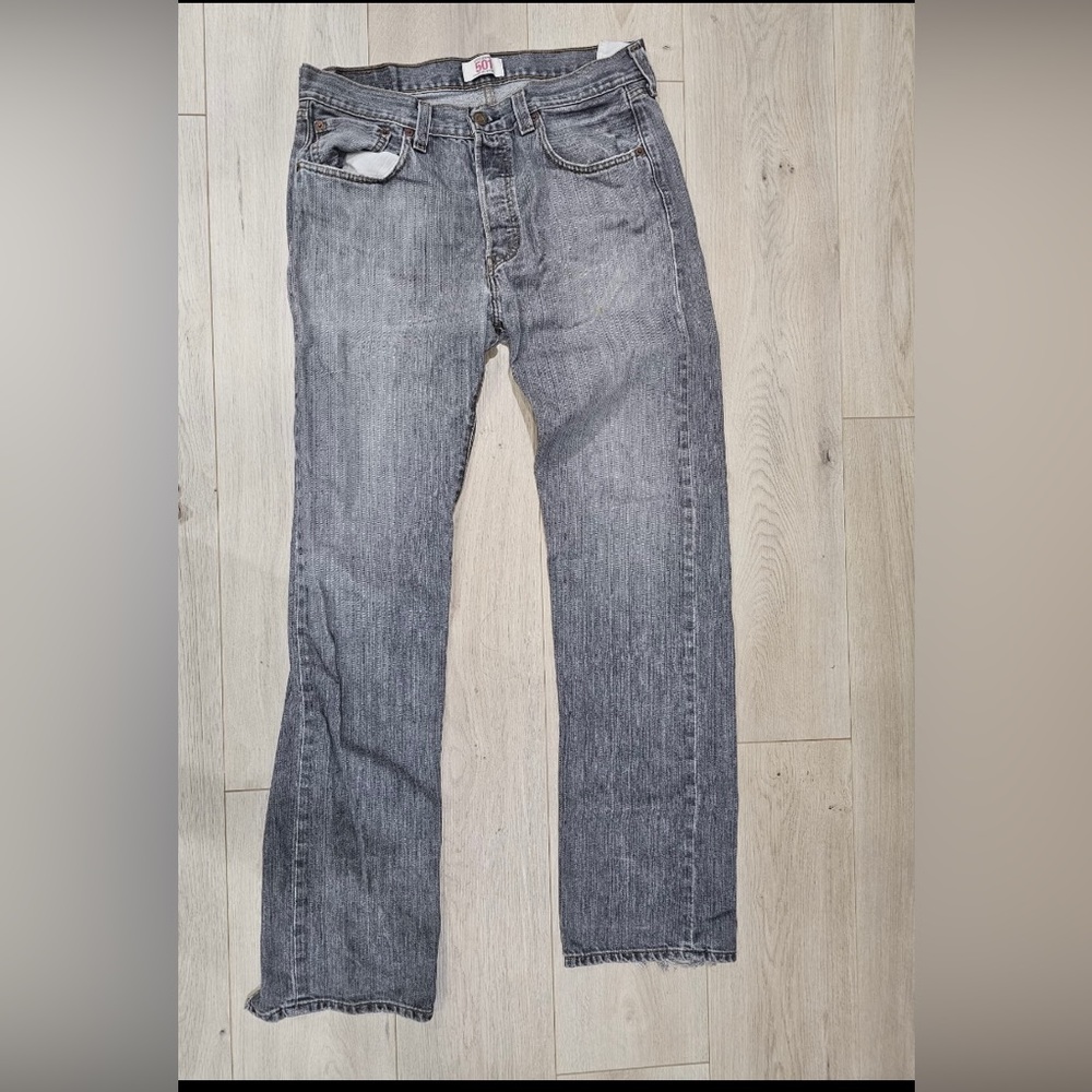 Used- 501 Grey Levi’s Jeans